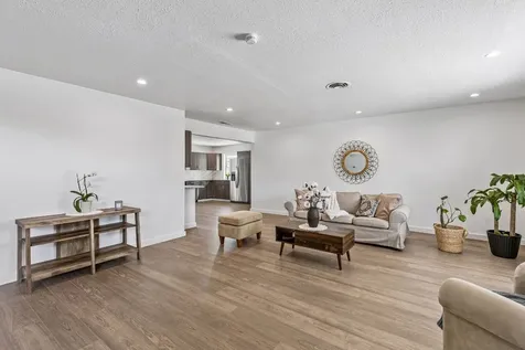 5811 Birchmont Drive Houston TX 77092