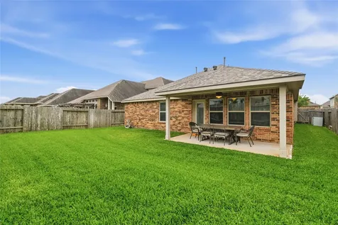 4715 Harbor Sham Street Rosharon TX 77583