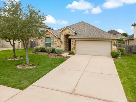 4715 Harbor Sham Street Rosharon TX 77583