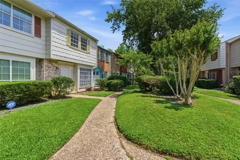 8321 Nairn Street Houston TX 77074