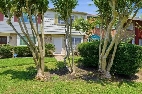 8321 Nairn Street Houston TX 77074