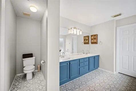 18702 Woodbreeze Drive Humble TX 77346