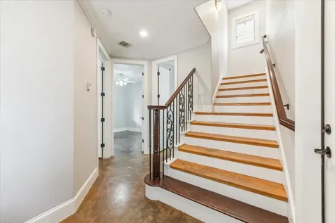 1512 Thompson Street 3 Houston TX 77007