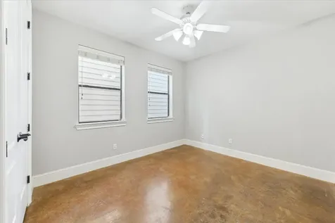 1512 Thompson Street 3 Houston TX 77007