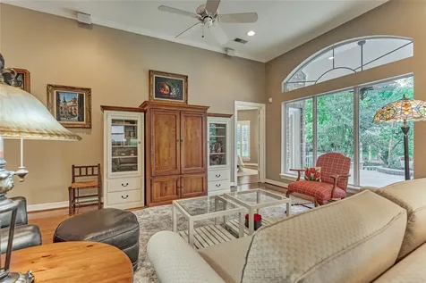 33 Winthrop Harbor N Montgomery TX 77356