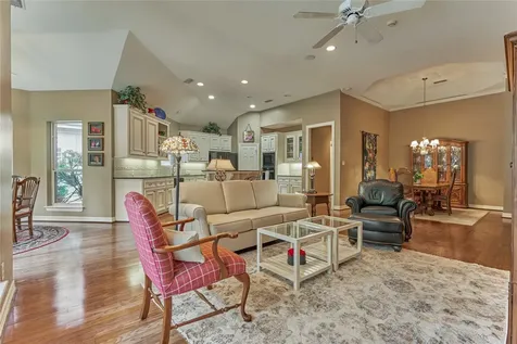 33 Winthrop Harbor N Montgomery TX 77356