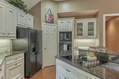 33 Winthrop Harbor N Montgomery TX 77356