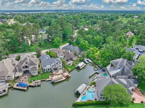 33 Winthrop Harbor N Montgomery TX 77356