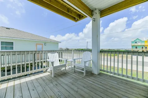 143 W Palm Street Surfside Beach TX 77541