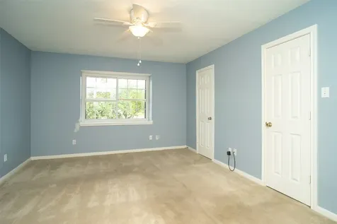 11525 Burdine Street 403 Houston TX 77035