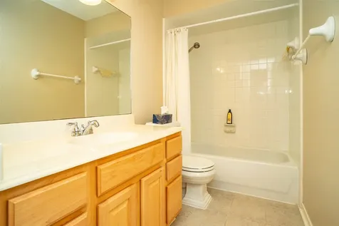 11525 Burdine Street 403 Houston TX 77035