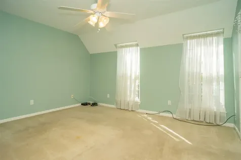 11525 Burdine Street 403 Houston TX 77035