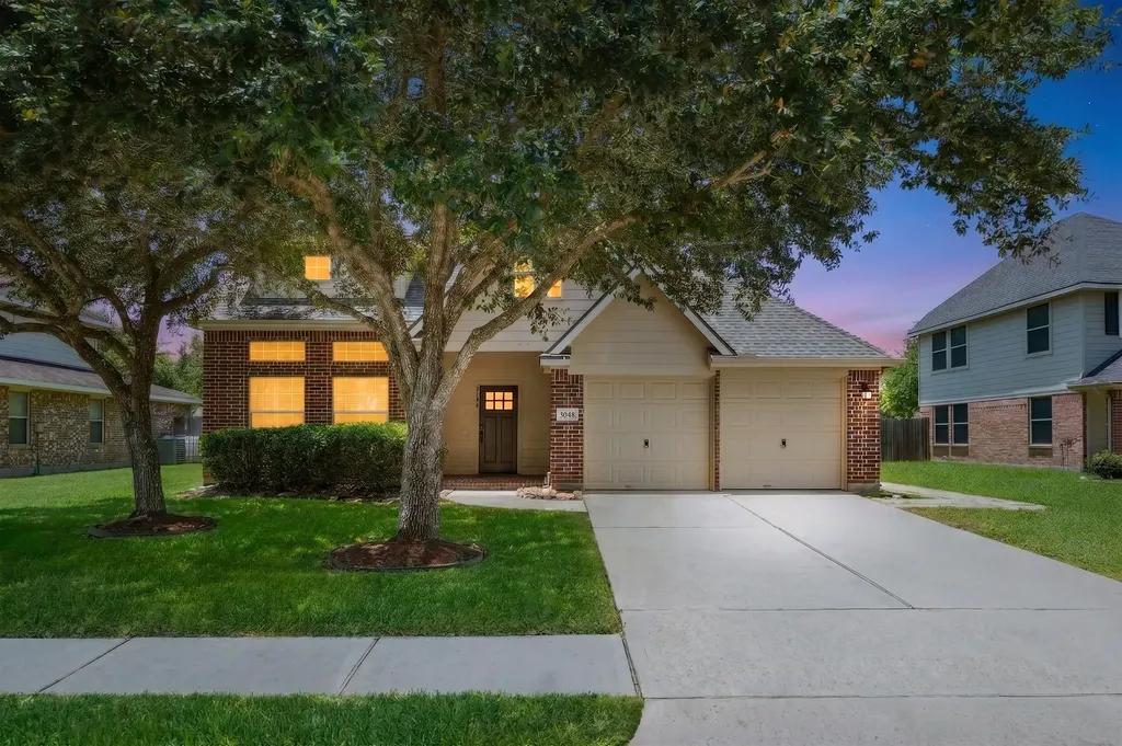 3806 Parry Field Court Pearland TX 77584