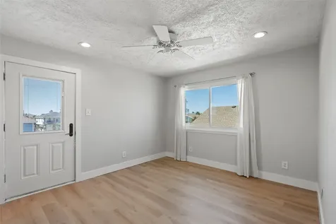 4034 Reeves Drive Galveston TX 77554
