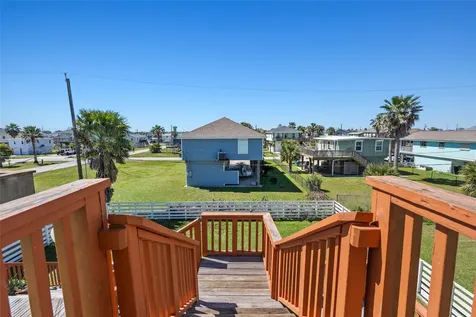 4034 Reeves Drive Galveston TX 77554