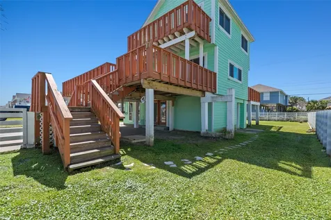4034 Reeves Drive Galveston TX 77554