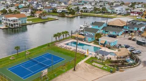 4034 Reeves Drive Galveston TX 77554