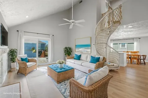 4034 Reeves Drive Galveston TX 77554