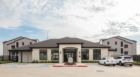 12111 Main Street 3304 Houston TX 77035