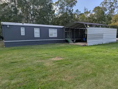 19934 Lowe New Caney TX 77357