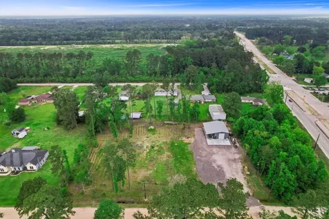 1617 Belle Terre Drive Huffman TX 77336