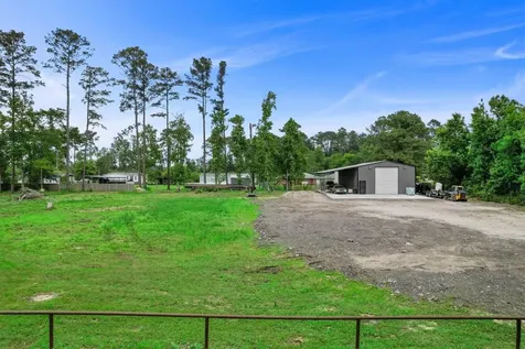 1617 Belle Terre Drive Huffman TX 77336