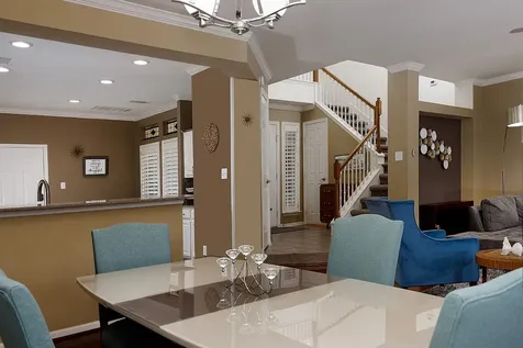 110 N Valley Oaks Circle The Woodlands TX 77382