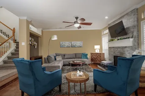 110 N Valley Oaks Circle The Woodlands TX 77382