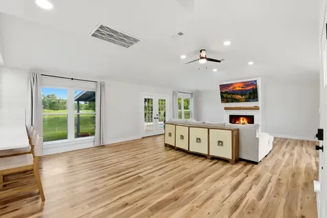 621 W Castle Harbour Drive Friendswood TX 77546