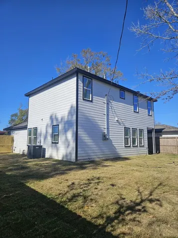 107 Booker Street Baytown TX 77523