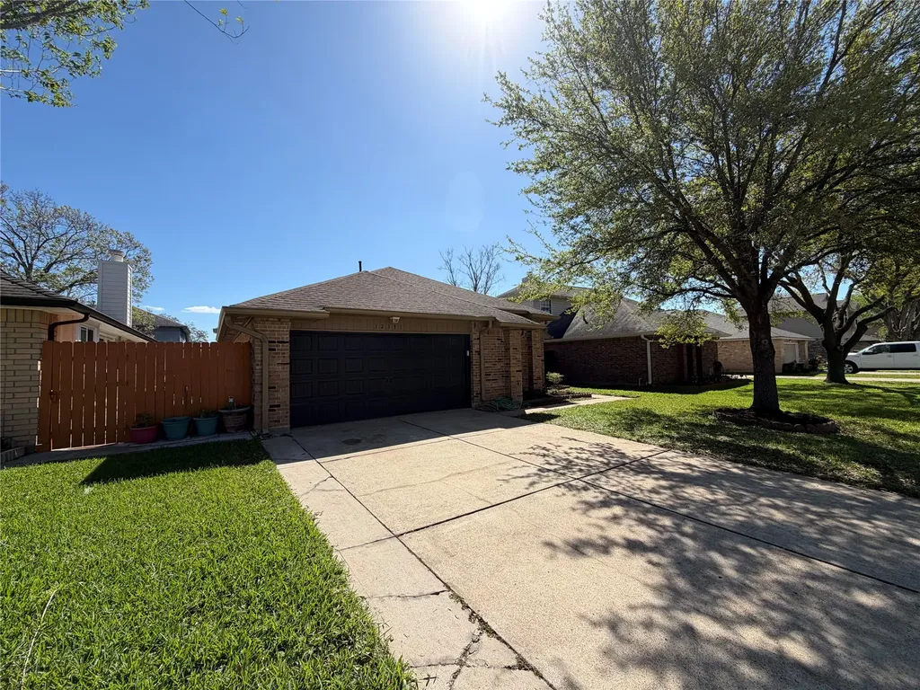 12331 Grove Meadow Drive Stafford TX 77477
