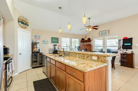 4114 Navarro Drive Galveston TX 77554