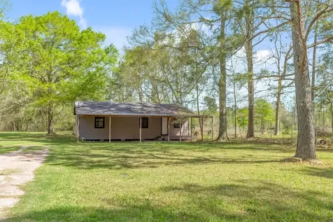 801 Campbell Acres Road Cleveland TX 77328