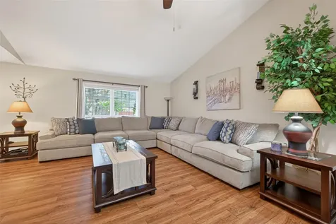 2902 Kingfisher Drive Humble TX 77396