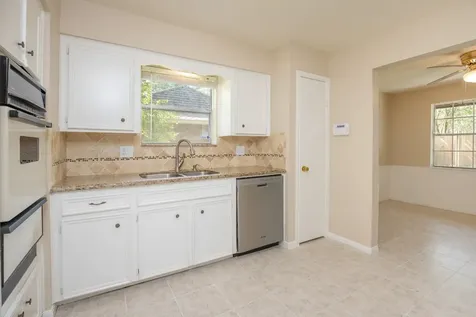 2623 Longleaf Pines Drive Houston TX 77339