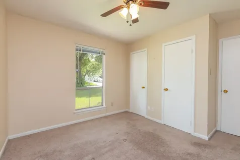 2623 Longleaf Pines Drive Houston TX 77339