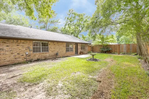 2623 Longleaf Pines Drive Houston TX 77339