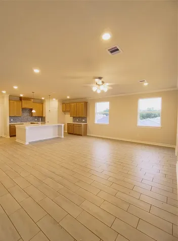 604 Fairfield Street E Shoreacres TX 77571
