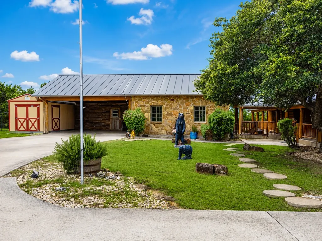 6542 Preakness Pass Bulverde TX 78163