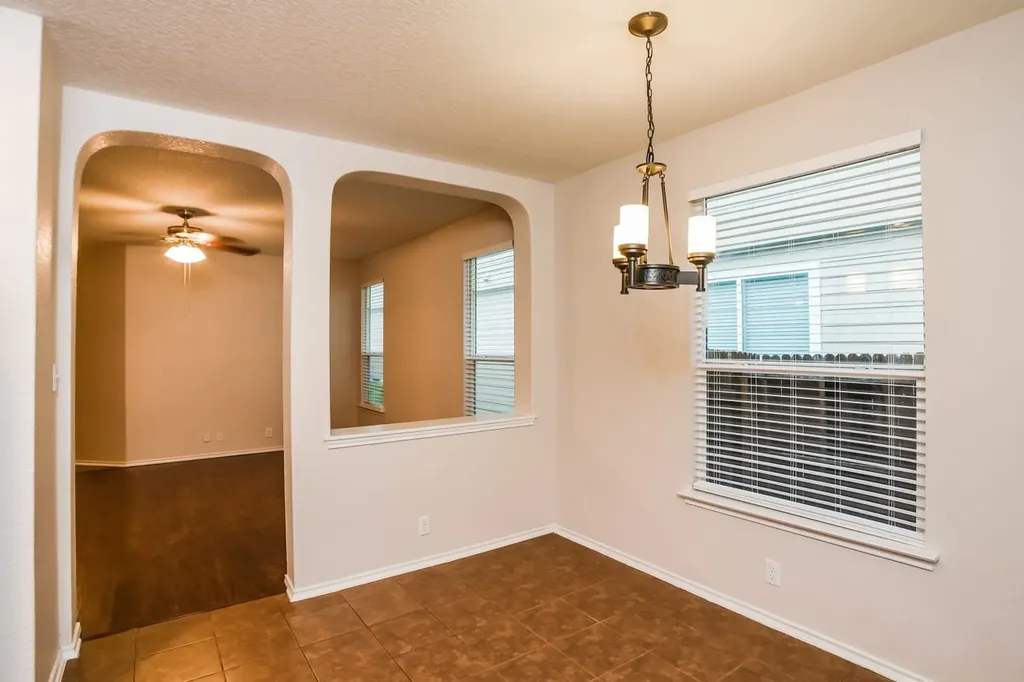 180 Reeves Garden San Antonio TX 78253