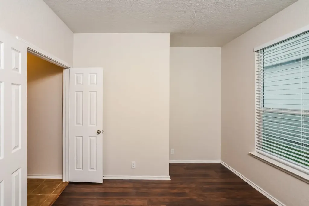 180 Reeves Garden San Antonio TX 78253