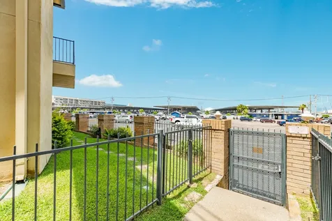 921 Marine Drive 105 Galveston TX 77550