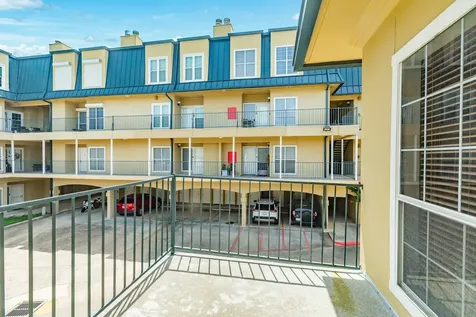921 Marine Drive 105 Galveston TX 77550