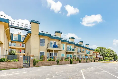 921 Marine Drive 105 Galveston TX 77550