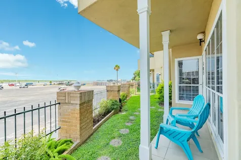 921 Marine Drive 105 Galveston TX 77550