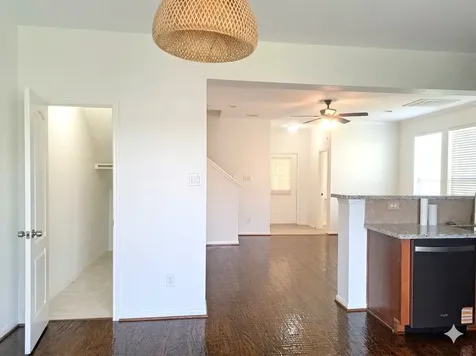 13134 Stratford Skies Lane Houston TX 77072