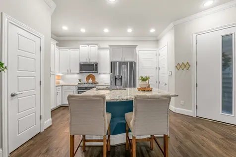 3504 Vista Terrace Lane Houston TX 77018