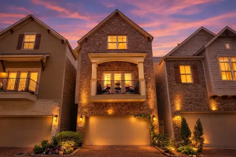 3504 Vista Terrace Lane Houston TX 77018