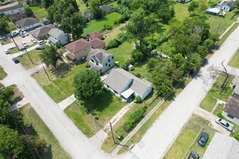 4921 Kashmere Street Houston TX 77026