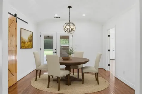 1320 Woodvine Drive Houston TX 77055